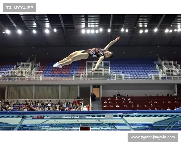 中国蹦床队女子双人同步决赛险胜成功卫冕 凭借0.5分优势再创辉煌